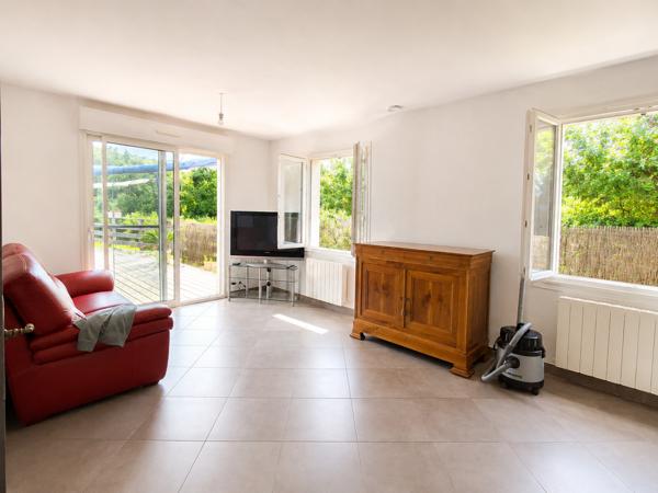 Maison 6 pièce(s) 4 chambre(s) 136 m²