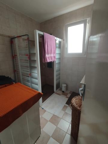 Maison 6 pièce(s) 4 chambre(s) 136 m²