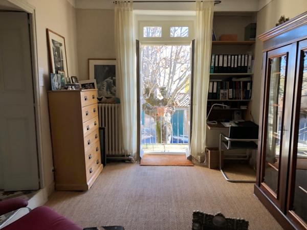 Cabrières-d'Avignon (84220) MAISON 295 M2