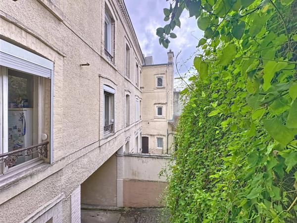 Appartement de 5 pièces, 102 m² à Reims