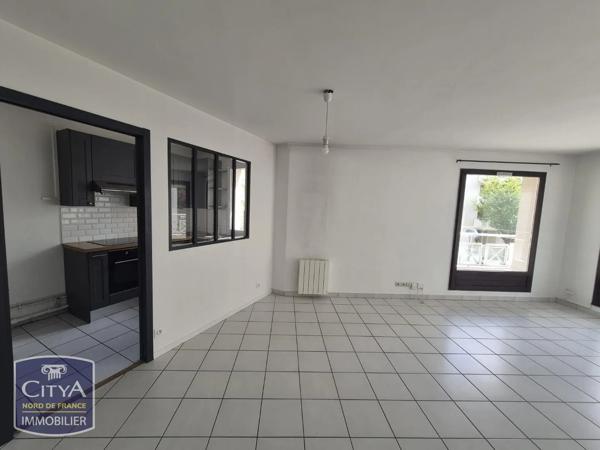 Appartement à louer 3 pièces 67.29m² Lille (59800)