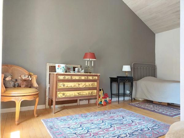 QUARTIER BEAUSOLEIL Maison à vendre 5 pièces MONTAUBAN (82), d'environ 200m² habitable, jardin, dépendance, et carport.