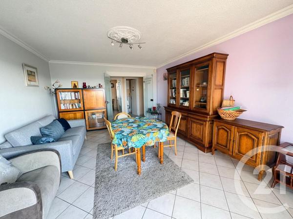 Appartement F4 à vendre  4 pièces - 83,23 m2 BOURG EN BRESSE - 01