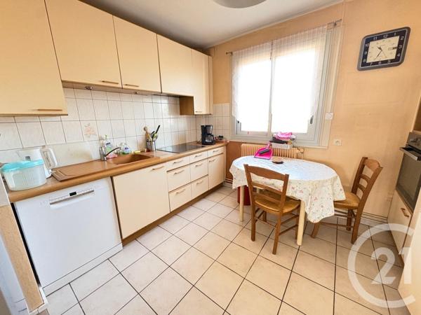 Appartement F4 à vendre  4 pièces - 83,23 m2 BOURG EN BRESSE - 01