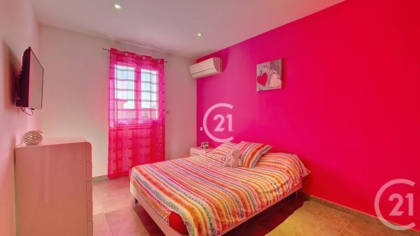 Maison à vendre  4 pièces - 94 m2 RAPHELE LES ARLES - 13