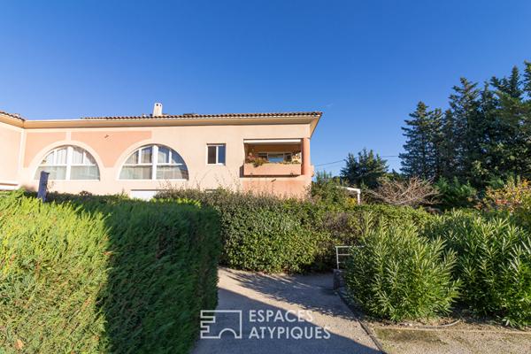Loft lumineux avec terrasse et vue sur le parc