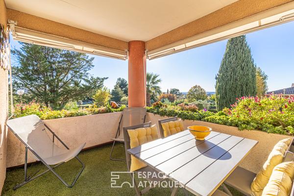 Loft lumineux avec terrasse et vue sur le parc