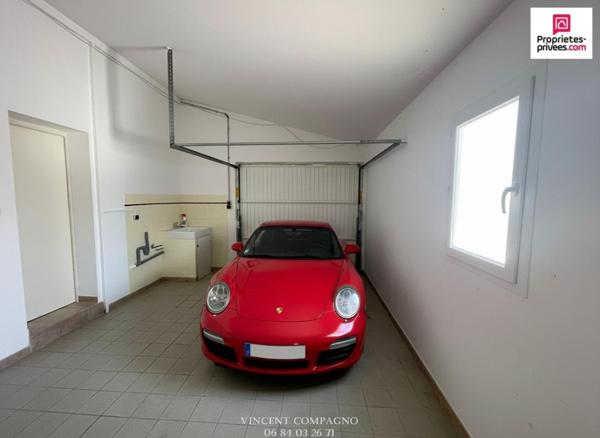 MAISON DEUX LOGEMENTS ET GRAND GARAGE