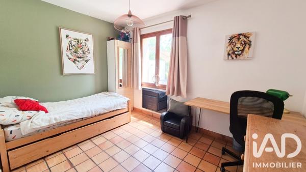 Maison à vendre 5 pièces 125 m² Éguilles