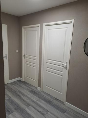 À louer : Appartement 3 pièces à CHAURAY avec piscine et stationnement !