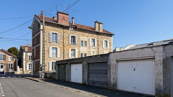 Location Appartement56,47 m² - 3 Pièces - CORBEIL ESSONNES (91100)