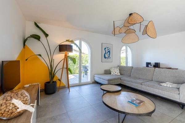 Maison à vendre 448 500 € Saint-Jean 5 p 118 m² DPE A