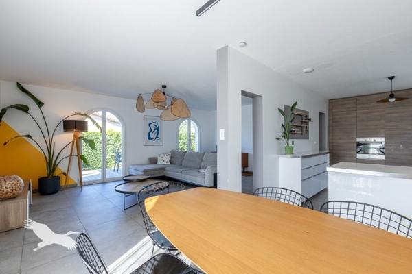 Maison à vendre 448 500 € Saint-Jean 5 p 118 m² DPE A