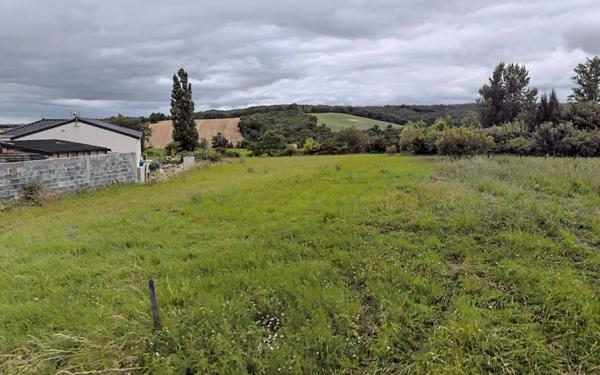 Terrain à vendre    Saint-Gauzens