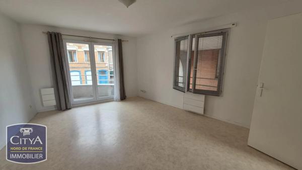 Appartement à louer 2 pièces 56.39m² Lille (59000)
