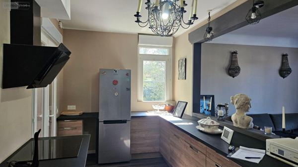 Maison individuelle à vendre à L'Éguille en Charente-Maritime (17600), ref : Ref 02053   
bourg