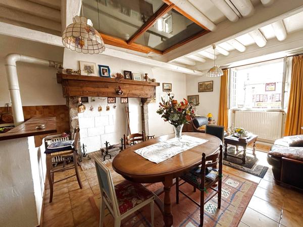 Maison de village du16ème sur le chemin de Stevenson