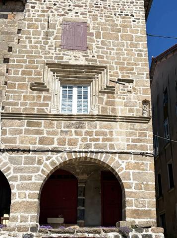 Maison de village du16ème sur le chemin de Stevenson