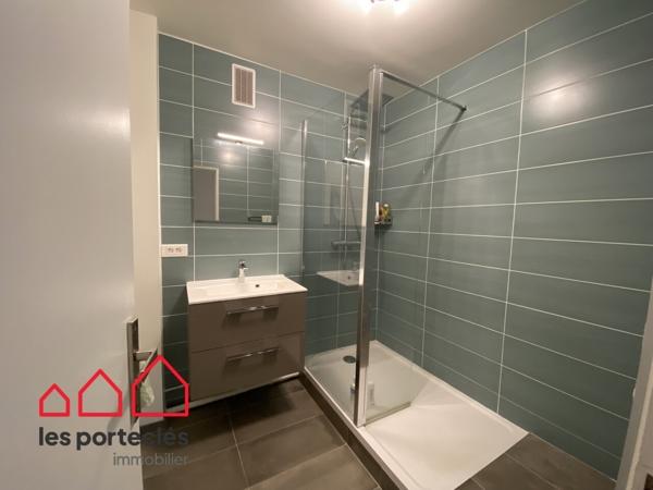 Appartement 4 pièces de 79 m² avec garage