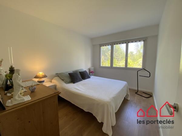 Appartement 4 pièces de 79 m² avec garage