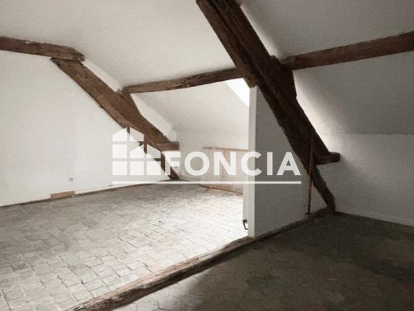 Location Maison 7 pièces 162.31 m² - 62 RUE DE PARIS Houdan 78550