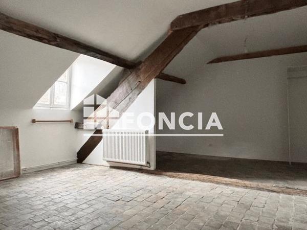 Location Maison 7 pièces 162.31 m² - 62 RUE DE PARIS Houdan 78550