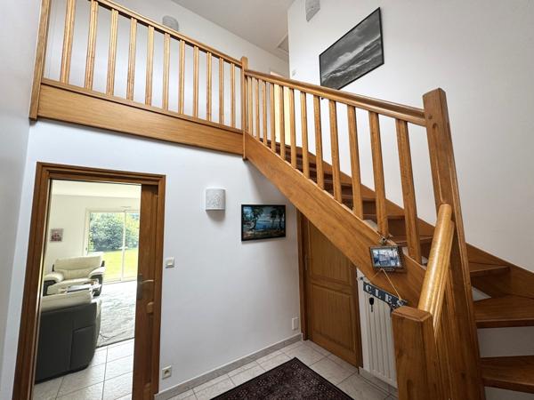 Ploeren (56880) Maison contemporaine 4 chambres + 2 bureaux - Garage - Quartier calme