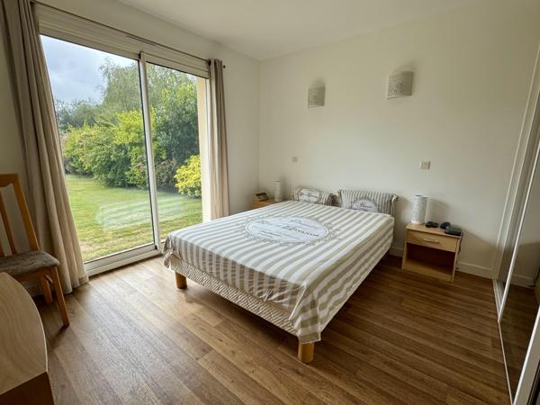 Ploeren (56880) Maison contemporaine 4 chambres + 2 bureaux - Garage - Quartier calme