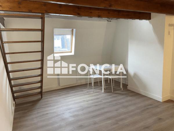 Location Studio meublé 34.92 m² - 25 RUE DU FAUBOURG DES POSTES Lille 59000