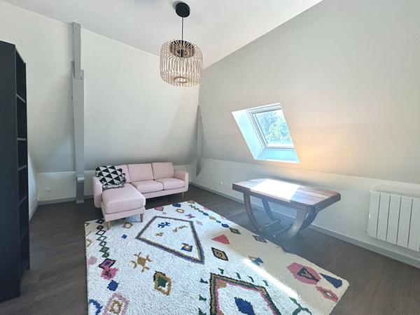 Maison familiale avec jardin à Nemours