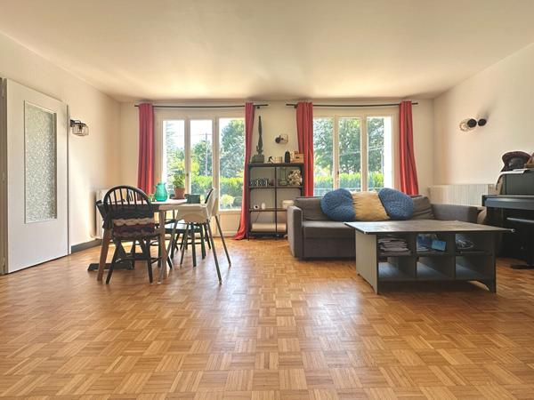 Maison familiale avec jardin à Nemours