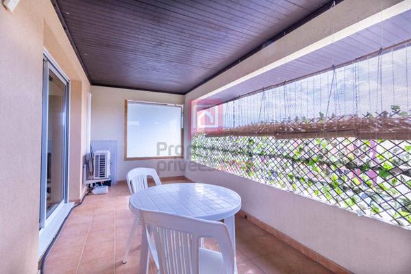 INVESTISSEURS- appt T3  67.32 m2 avec terrasse 14 m2, garage, parking. loué