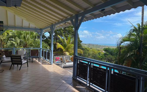 Maison à vendre    5 pièces •  Le Vauclin