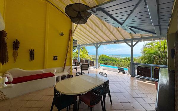 Maison à vendre    5 pièces •  Le Vauclin