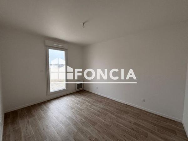 Location Appartement 2 pièces 41.3 m² - 2 RUE LOUISE LEJARRE Luisant 28600