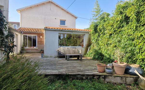 Maison à vendre    5 pièces • 132 m2 La Rochelle