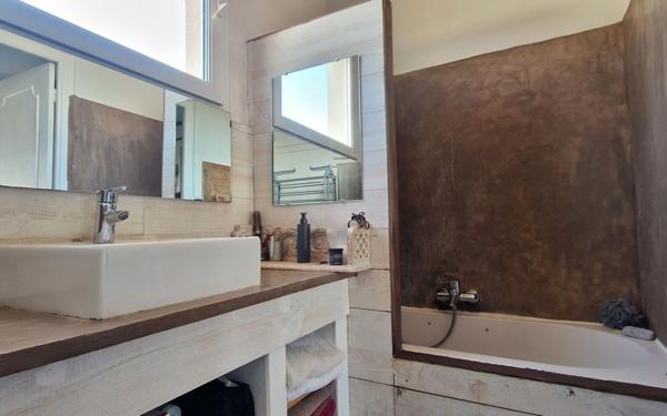 Maison à vendre    5 pièces • 132 m2 La Rochelle