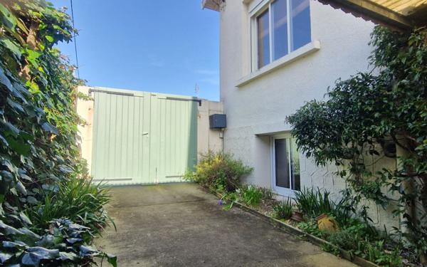 Maison à vendre    5 pièces • 132 m2 La Rochelle