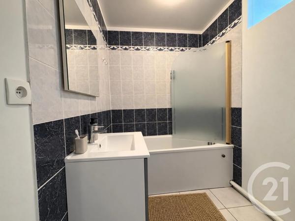 Appartement F2 à vendre  2 pièces - 45,02 m 2   ERAGNY SUR OISE  - 95