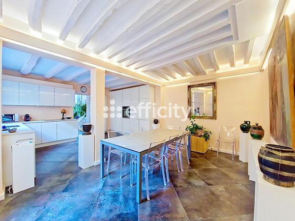Maison
         6 pièces
        - 227 m² Bien prestige 599 000 € *