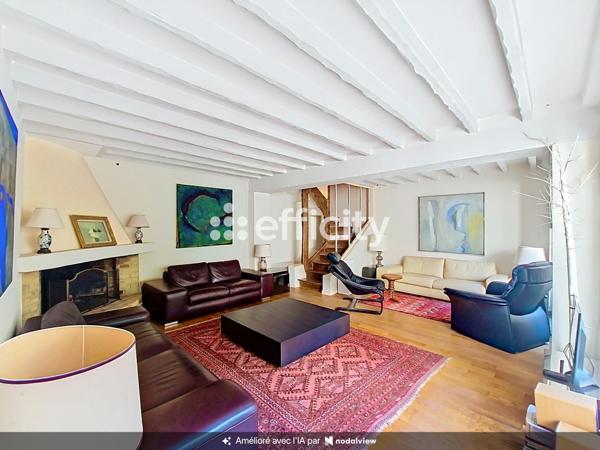 Maison
         6 pièces
        - 227 m² Bien prestige 599 000 € *