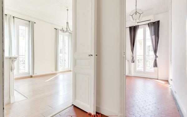 Appartement à vendre    4 pièces • 117 m2 Marseille 1