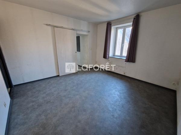 Achat immeuble Gray - 16 pièce(s) - 293 m² - 70 000 €