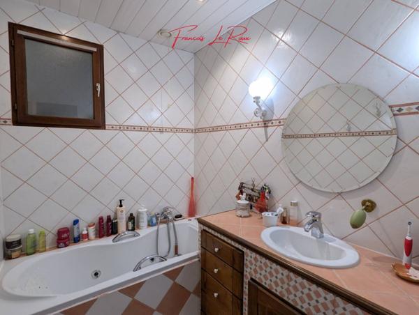 Maison à vendre 7 pièces de 122 m²