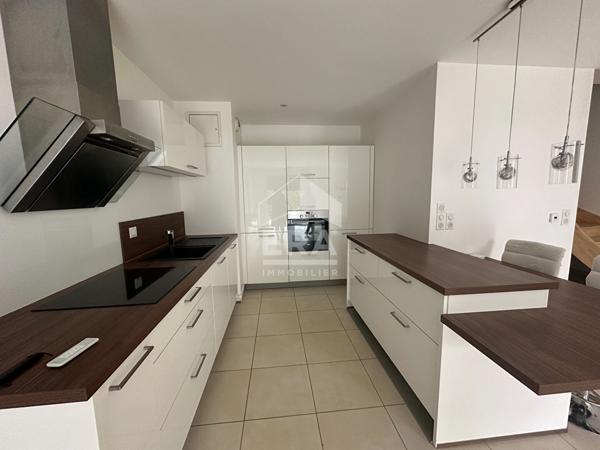 DUPLEX CENTRE VILLE