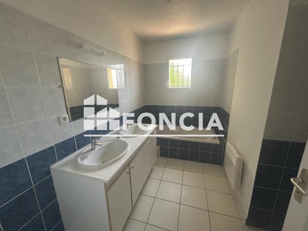 Location Maison 4 pièces 98 m² - 19 RUE JULES VERNE L'isle-jourdain 32600