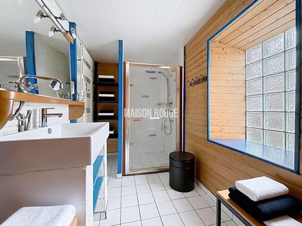 Maison atypique - Vie de plain-pied avec vue dégagée - Maison avec atelier habitable - Langueux