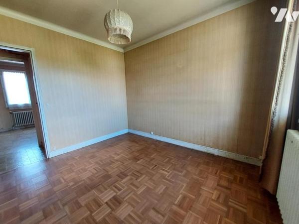 PAVILLON A AMILLY+ TERRAIN 