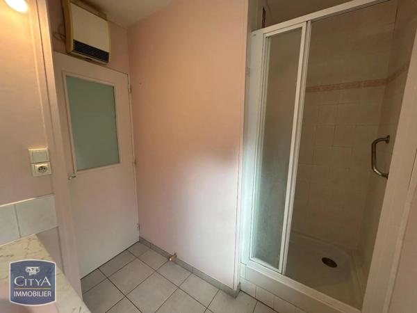 Appartement à louer 4 pièces 65.6m² Saint-Quentin (02100)