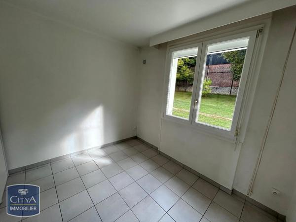 Appartement à louer 4 pièces 65.6m² Saint-Quentin (02100)